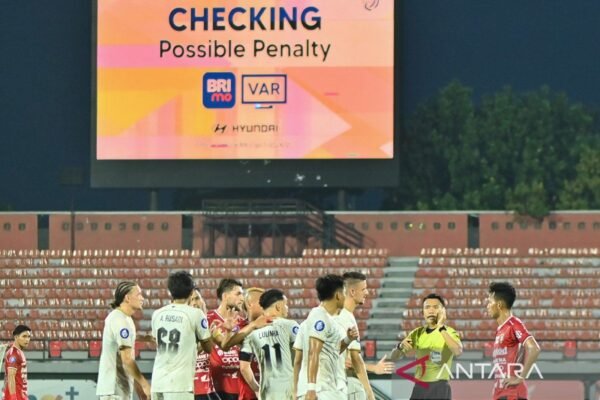 Bali United Endures 0-2 Defeat Against Madura United
